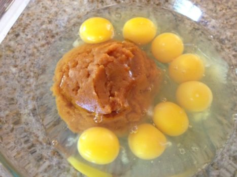 making-pumpkin-pancakes